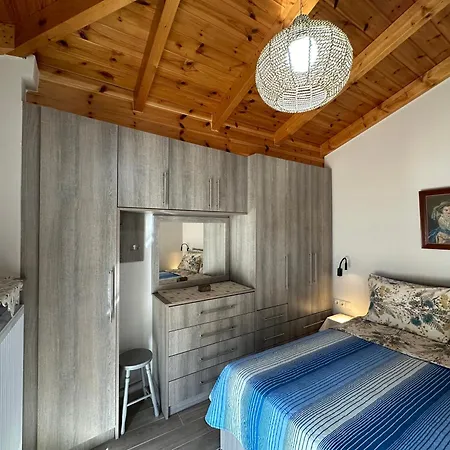 펜션 Evia Riviera